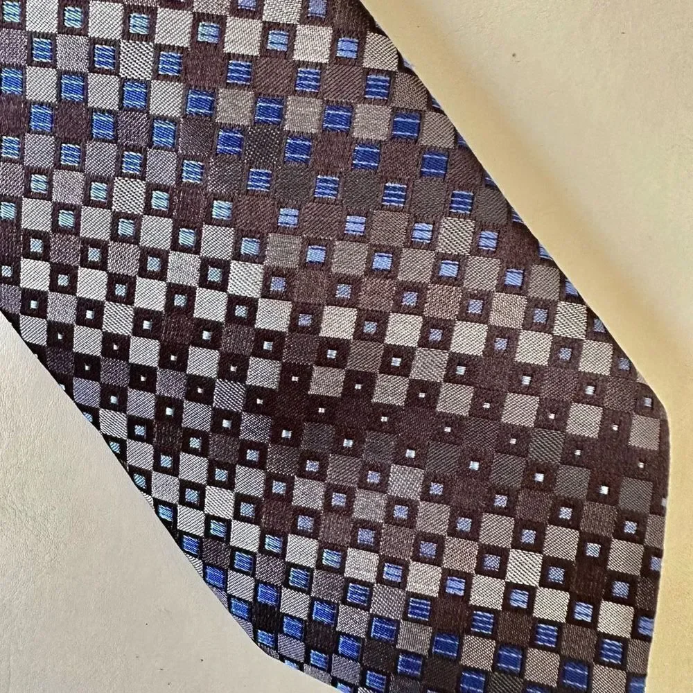 Calvin Klein NWT blue pattern tie